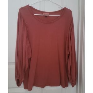 Universal Threads Puff Sleeve Top large